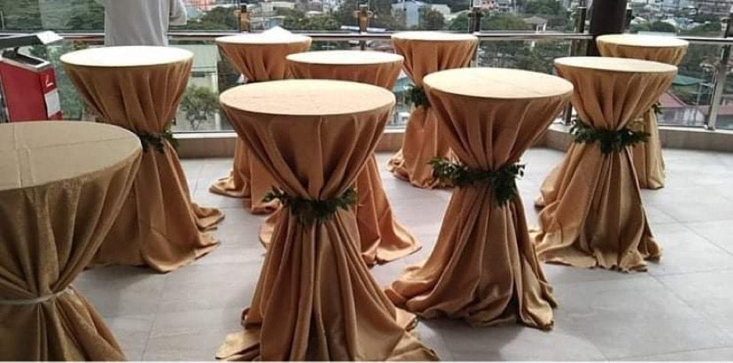 Cocktail Table (High Bistro)