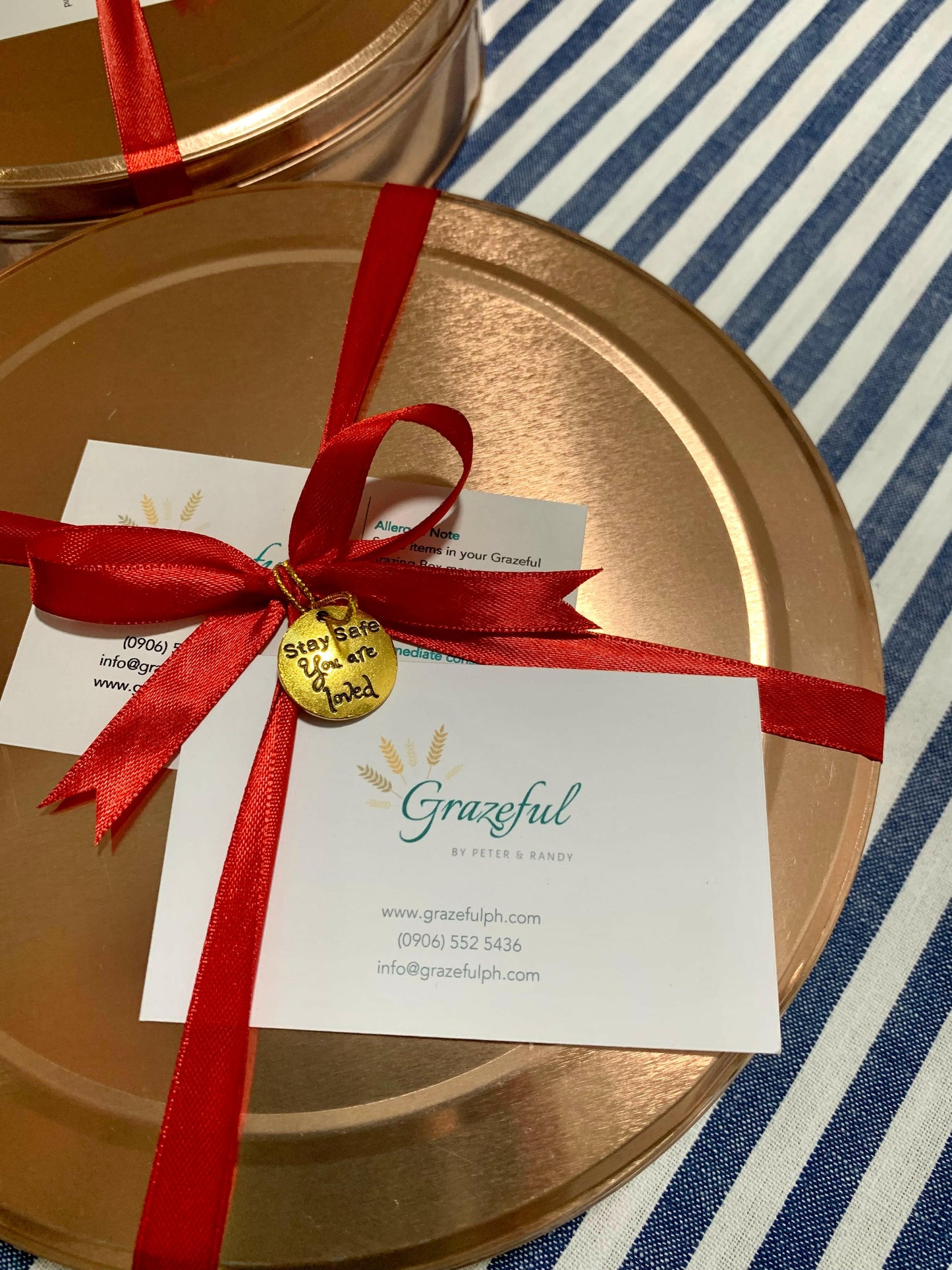 REGULAR CHOCOLATE BOX.